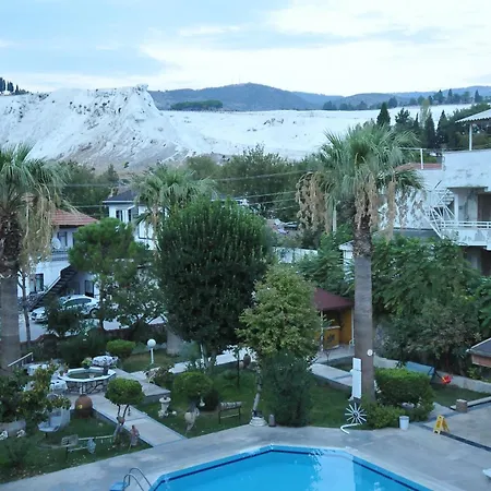 ホテル Yildizhan パムッカレ